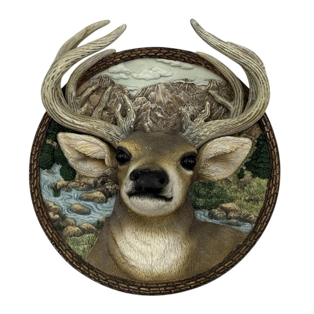 Bradford Exchange‎ "The Buck"  Woodland Seasons  Deer Head Plate Hanging Decor